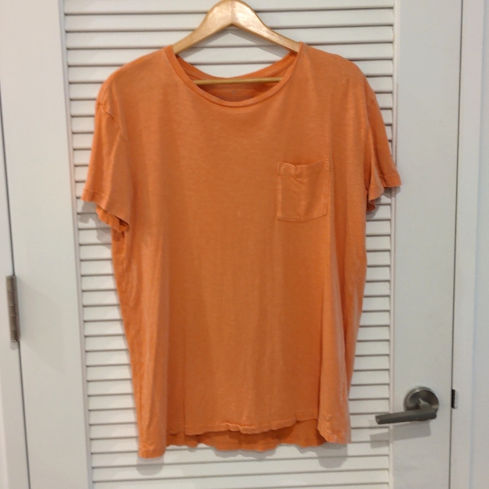 American Eagle shirt